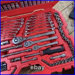 189 PIECE Craftsman SAE/Metric Steel Chrome Mechanics Tool Set with Case Mint 189 PIECE Craftsman SAE/Metric Steel Chrome Mechanics Tool Set with Case Mint