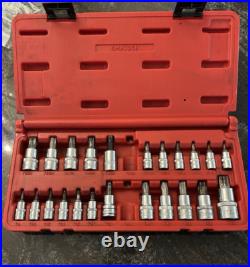 23-pc Torx & Tamperproof Torx Driver Set SMXT25B INCOMPLETE 23-pc Torx & Tamperproof Torx Driver Set SMXT25B INCOMPLETE