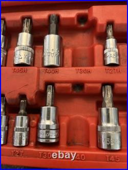 23-pc Torx & Tamperproof Torx Driver Set SMXT25B INCOMPLETE 23-pc Torx & Tamperproof Torx Driver Set SMXT25B INCOMPLETE