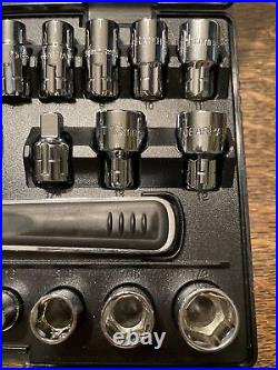 25 Piece 13mm Hollow Drive SAE & Metric Gear-Ratchet Socket Set