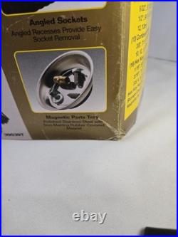 91 Piece Mechanic Tool Set SAE/Metric 1/4,3/8,1/4 with Storage Case