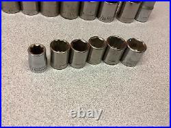 91 Pieces Vintage Craftsman 1/4 3/8 1/2 Drive Metric Standard Socket Set Tools