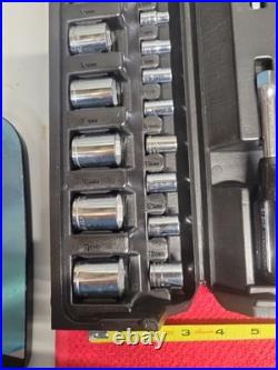 BLACKHAWK TOOLS METRIC & SAE 62 PC SOCKET SET WithCASE VTG USA