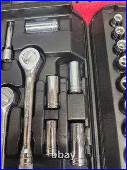 BLACKHAWK TOOLS METRIC & SAE 62 PC SOCKET SET WithCASE VTG USA