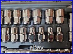 BLUE POINT BLPPTSS3822 22-Piece 3/8 Drive Pass-Thru Complete Socket Set BLUE POINT BLPPTSS3822 22-Piece 3/8 Drive Pass-Thru Complete Socket Set