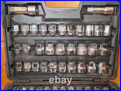 Bostitch SAE+Metric Pass-Thru Ratchet Socket Set BMT72287 Missing 1 Ratchet