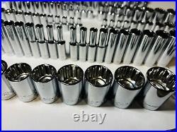 CRAFTSMAN 122 pc 1/4 3/8 1/2 Dr SAE METRIC MM 6pt 12pt ratchet wrench socket set CRAFTSMAN 122 pc 1/4 3/8 1/2 Dr SAE METRIC MM 6pt 12pt ratchet wrench socket set