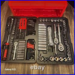 CRAFTSMAN 256-Piece Standard SAE and Metric Mechanics Tool Set. Fast shipping