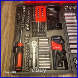 CRAFTSMAN 256-Piece Standard SAE and Metric Mechanics Tool Set. Fast shipping