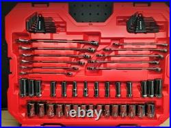 CRAFTSMAN Gunmetal Chrome Mechanics Tool Set (121 pc) CMMT12033 SAE / METRIC