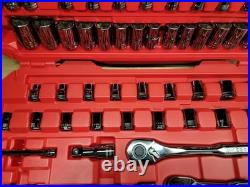 CRAFTSMAN Gunmetal Chrome Mechanics Tool Set (121 pc) CMMT12033 SAE / METRIC