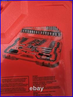 Craftsman 189-Piece Standard (SAE) and Metric Mechanic's Tool Set