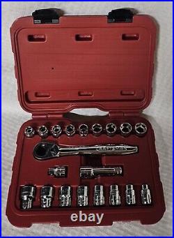 Craftsman 29308 Max Axess 20-Piece L-AB Metric and SAE Ratchet Socket Tool Set