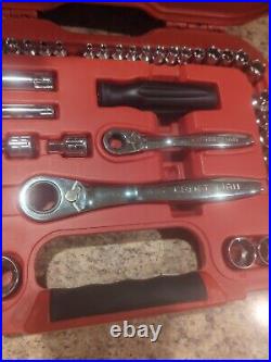 Craftsman 29308 Max Axess 3/8 & 1/4 51 Pc Metric & Sae Socket Set Barely Used
