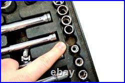 Craftsman 92 Piece Socket & Wrench Set in Case SAE & Metric Missing 1 Socket