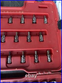 Craftsman Max Axess 88 Pc SAE Metric Pass Thru Ratchet Socket Tool Set withCase