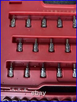 Craftsman Max Axess 88 Pc SAE Metric Pass Thru Ratchet Socket Tool Set withCase