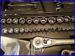 Craftsman Mechanics Tool Set 137 Pc 933137 Sae Metric
