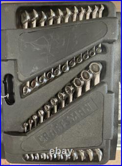 Craftsman USA 22 Pc Wrench Set 11 SAE & 11 Metric Combination Wrench Set WithTray