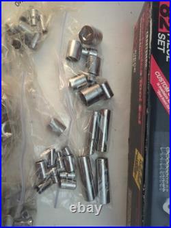 Craftsman USA 933586 82 Piece Mechanics Socket Tool Set SAE/Metric 6Pt/12Pt