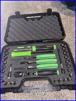 For Snap on toolsNEW 233FSMBFg 3/8dr 33pc metric sae general service Green Foam