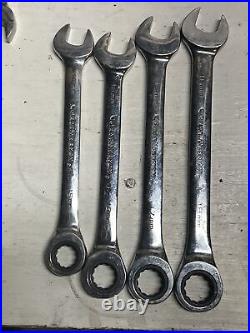GEARWRENCH 19pc. SAE And Metric Ratcheting Combination Wrenches Mixed Used Lot