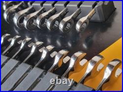 GEARWRENCH 32pc SAE/Metric Ratcheting Combination &Stubby Wrench Set Model 39327