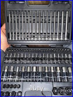 GEARWRENCH 80742 Master SAE/Metric Hex And Torx Bit Socket Set 84 Pc