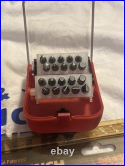 Gearwrench 32 pc Standard & Metric Set, includes bits & holder