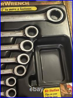 Gearwrench 32 pc Standard & Metric Set, includes bits & holder