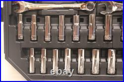 Husky 194-Piece SAE/Metric Mechanics Tool Set with Case C1