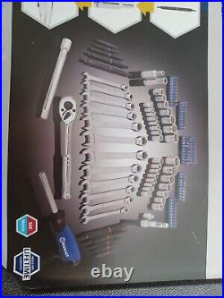 Kobalt 119-Piece Standard (SAE) and Metric Mechanic's Tool Set with Hard Case
