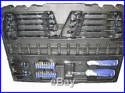 Kobalt 227-Piece Standard (SAE) and Metric Mechanic's Tool Set with Hard Case