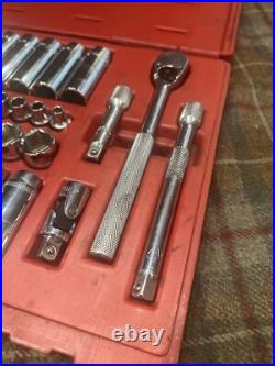 Mac SAE Metric 44Pc 3/8 Drive General Service Set Ratchet Socket Case