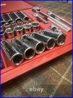 Mac SAE Metric 44Pc 3/8 Drive General Service Set Ratchet Socket Case