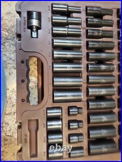 Matco Tools SBP426V 3/8 Dr 42pc SAE & Metric 6Pt Standard & Deep Impact Socket