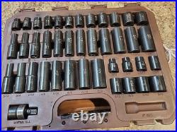Matco Tools SBP426V 3/8 Dr 42pc SAE & Metric 6Pt Standard & Deep Impact Socket