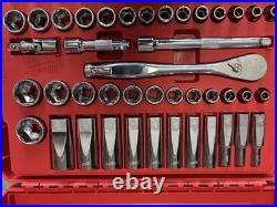 Milwaukee 48-22-9008 56-Pc. 3/8 Drive SAE/Metric Socket Set