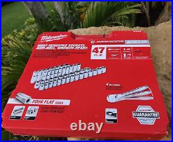 Milwaukee 48-22-9010 47-Piece 1/2 in. Drive Metric + SAE Ratchet and Socket Set