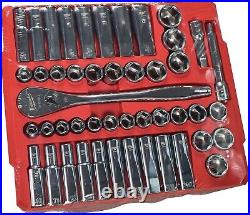 Milwaukee 48-22-9010 47-Piece 1/2 in. Drive Metric + SAE Ratchet and Socket Set