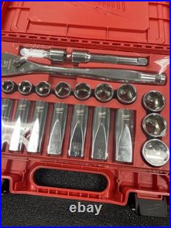 Milwaukee 48-22-9010 47 Piece SAE And Metric 1/2 Drive Socket Set NEW