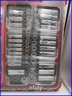 Milwaukee 48-22-9486 PACKOUT 106 Piece SAE & Metric 1/4 & 3/8 Drive Socket Set Milwaukee 48-22-9486 PACKOUT 106 Piece SAE & Metric 1/4 & 3/8 Drive Socket Set
