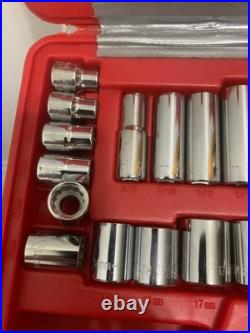 Proto Challenger 3/8 Drive 34 pc. SAE/Metric Combination Socket Set 12pt withCase Proto Challenger 3/8 Drive 34 pc. SAE/Metric Combination Socket Set 12pt withCase