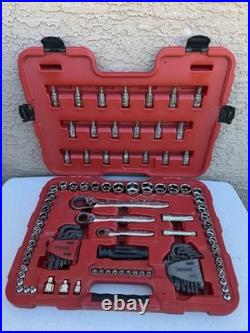 RARE Craftsman Max Axess 31104 Metric & SAE 104 Pc Pass Through Socket Set &Case