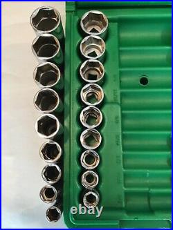 SK TOOLS 945473/8Dr 47Pc+ SAE & Metric Std/Deep Sockets Set in Snap Latch Case