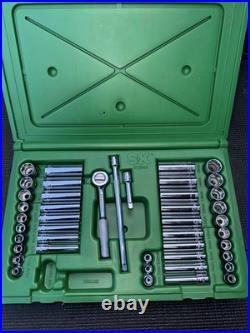SK Tools USA 91844 1/4 44 Pcs 6 Pt Std & Deep Metric & SAE Socket Set Most NOS