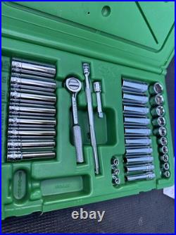 SK Tools USA 91844 1/4 44 Pcs 6 Pt Std & Deep Metric & SAE Socket Set Most NOS