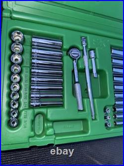 SK Tools USA 91844 1/4 44 Pcs 6 Pt Std & Deep Metric & SAE Socket Set Most NOS