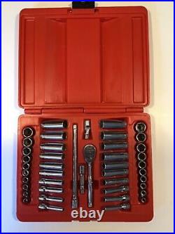 SNAP ON 44 Piece 1/4Dr 6Pt Metric/ SAE General Service Set WithCaseMINTFRE SHIP