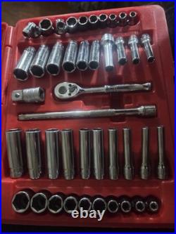 SNAP ON TOOLS 44 Pc 1/4dr Metric SAE 6pt Socket Ratchet Box Set 144TMPB 137